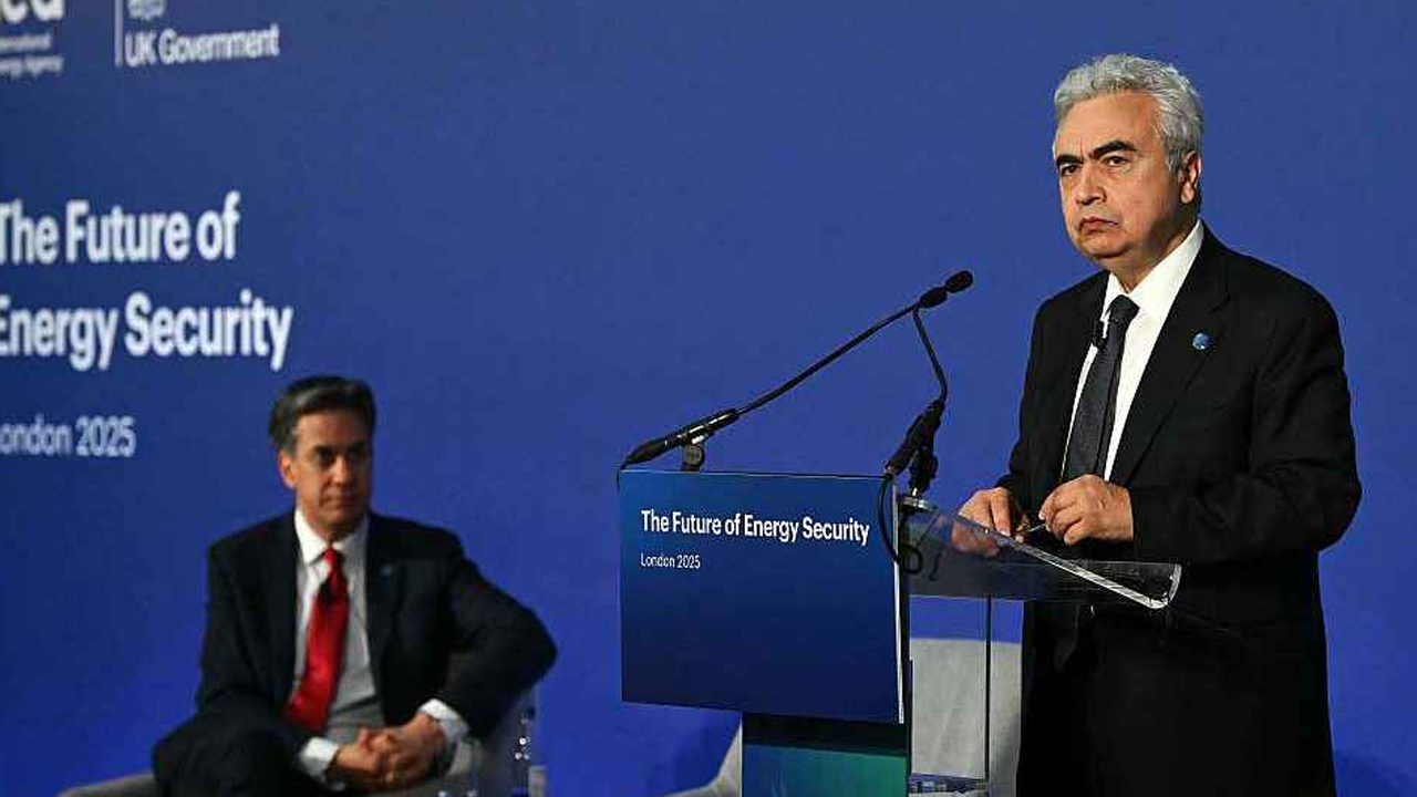 বৈশ্বিক অর্থনীতি বড় হুমকির মুখে: আন্তর্জাতিক জ্বালানি সংস্থা