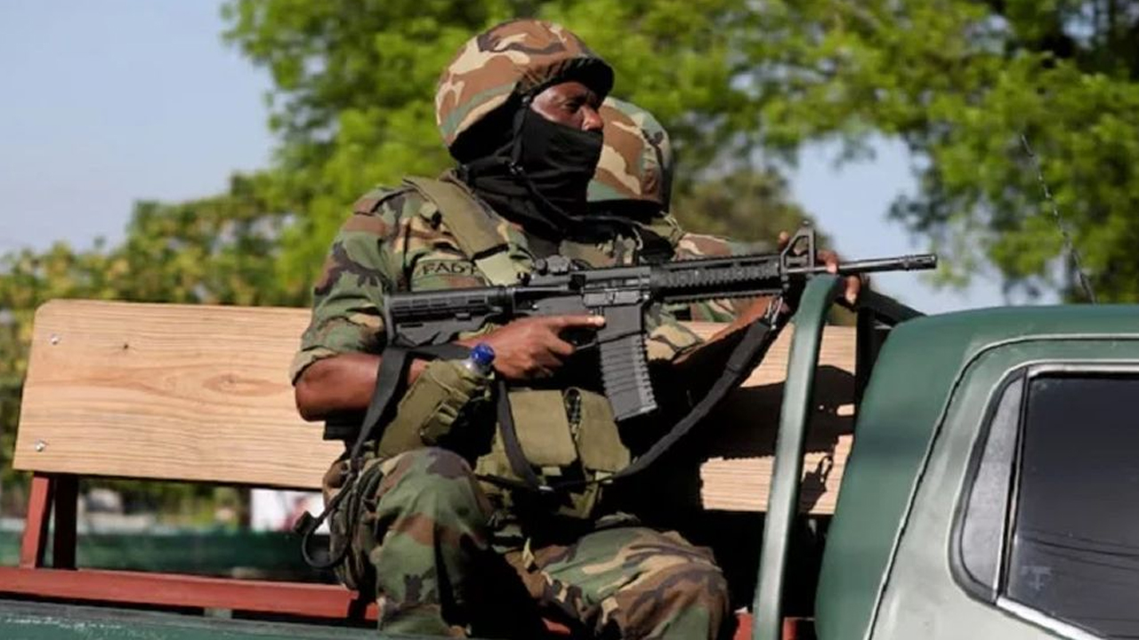 হাইতিতে গ্যাং সদস্যদের হামলায় নিহত ৭০