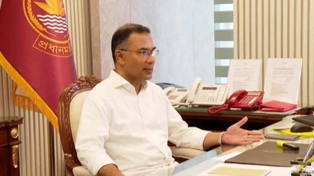 জ্বালানি তেলের মজুত  ও চোরাচালান রোধে  কঠোর ব্যবস্থার নির্দেশ  প্রধানমন্ত্রীর