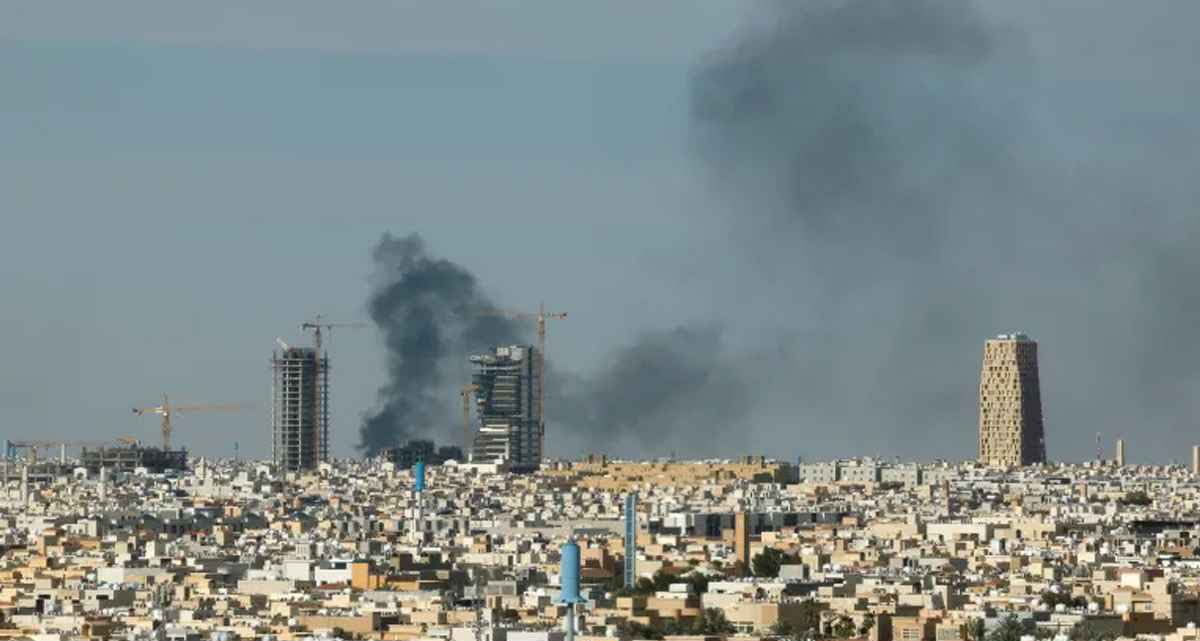 শান্তির প্রস্তাব দিয়ে চূড়ান্ত  হামলার প্রস্তুতি যুক্তরাষ্ট্রের