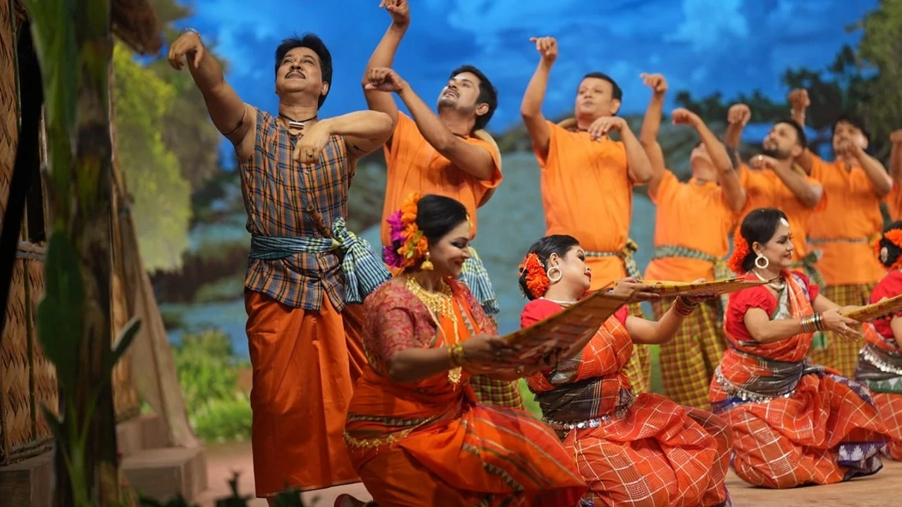 পল্লীকবির জন্মবার্ষিকীতে ‘নকশী কাঁথার মাঠ’