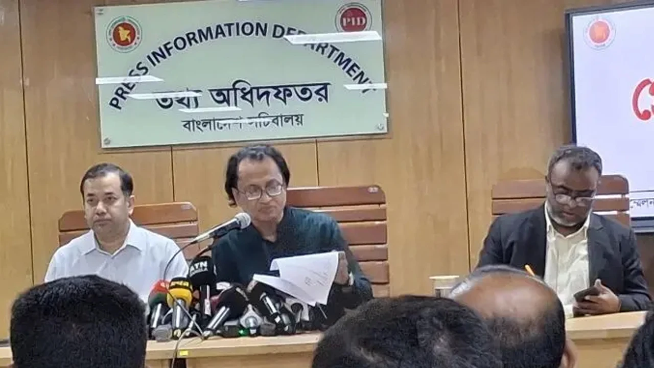 ‘তেলের দামের সঙ্গে সমন্বয় করে বাসের ভাড়া নির্ধারণ হবে’