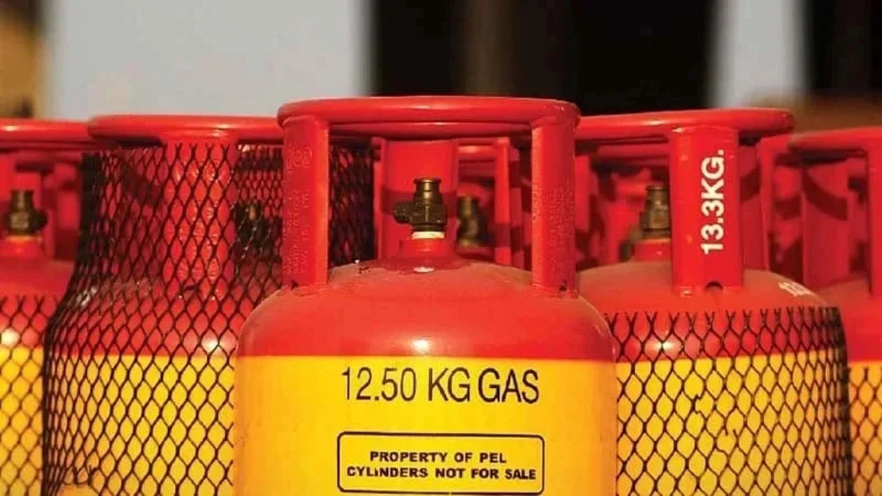 ১২ কেজি এলপিজির দাম বাড়লো ২১২ টাকা