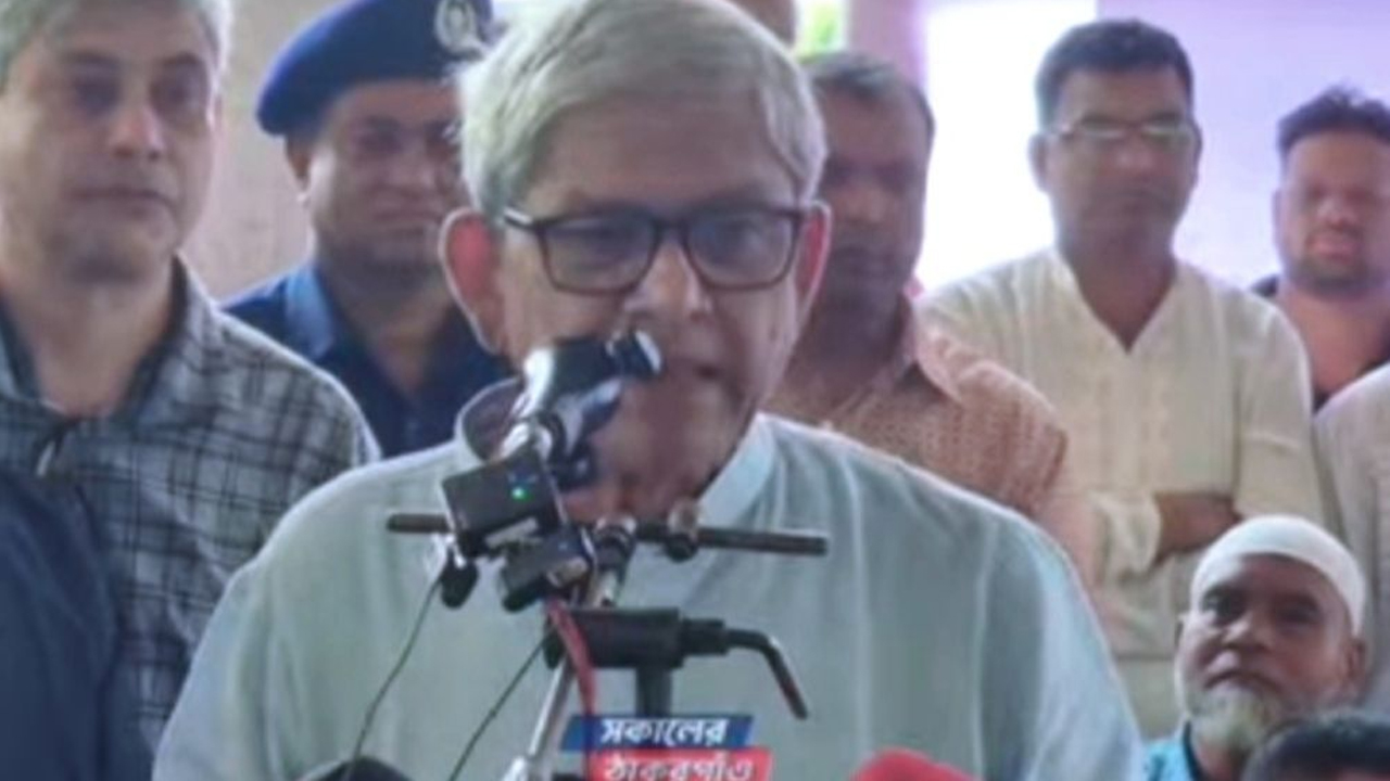 কে কী করছেন সব জানি: স্থানীয় সরকারমন্ত্রী