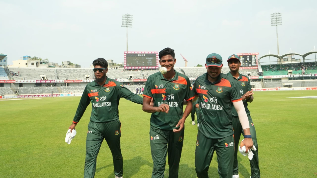 নাহিদের আগুন-তানজিদের ঝড়, সমতায় ফিরল বাংলাদেশ