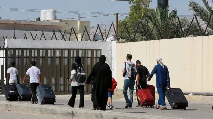 নাগরিকদের অবিলম্বে ইসরায়েল ছাড়তে বললো চীন