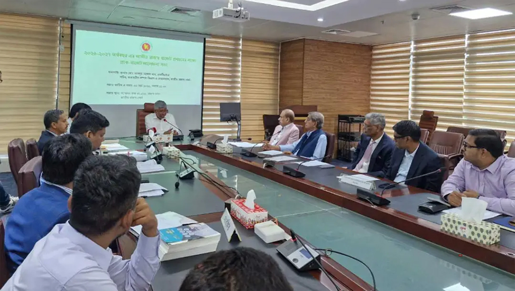 সংবাদপত্র শিল্পে শুল্ক-কর  কমানোর প্রস্তাব নোয়াবের