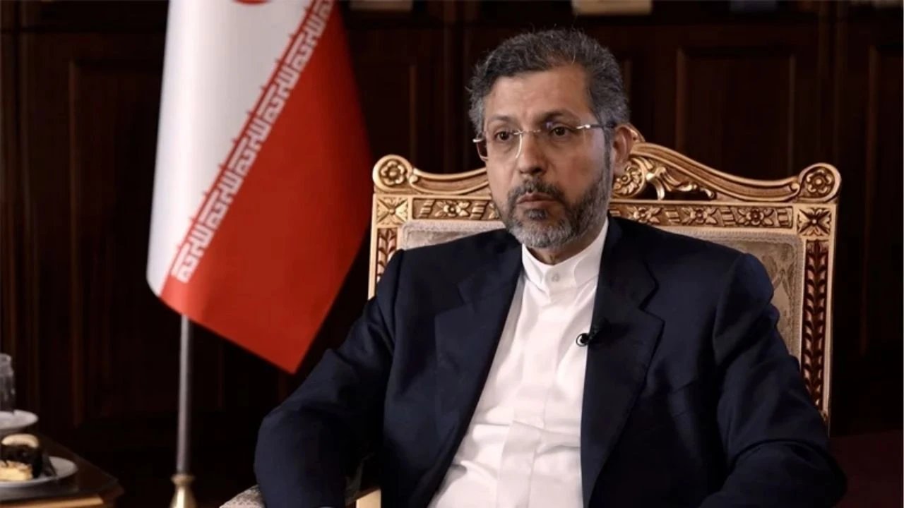 ‘ট্রাম্প বেশি কথা বলেন’