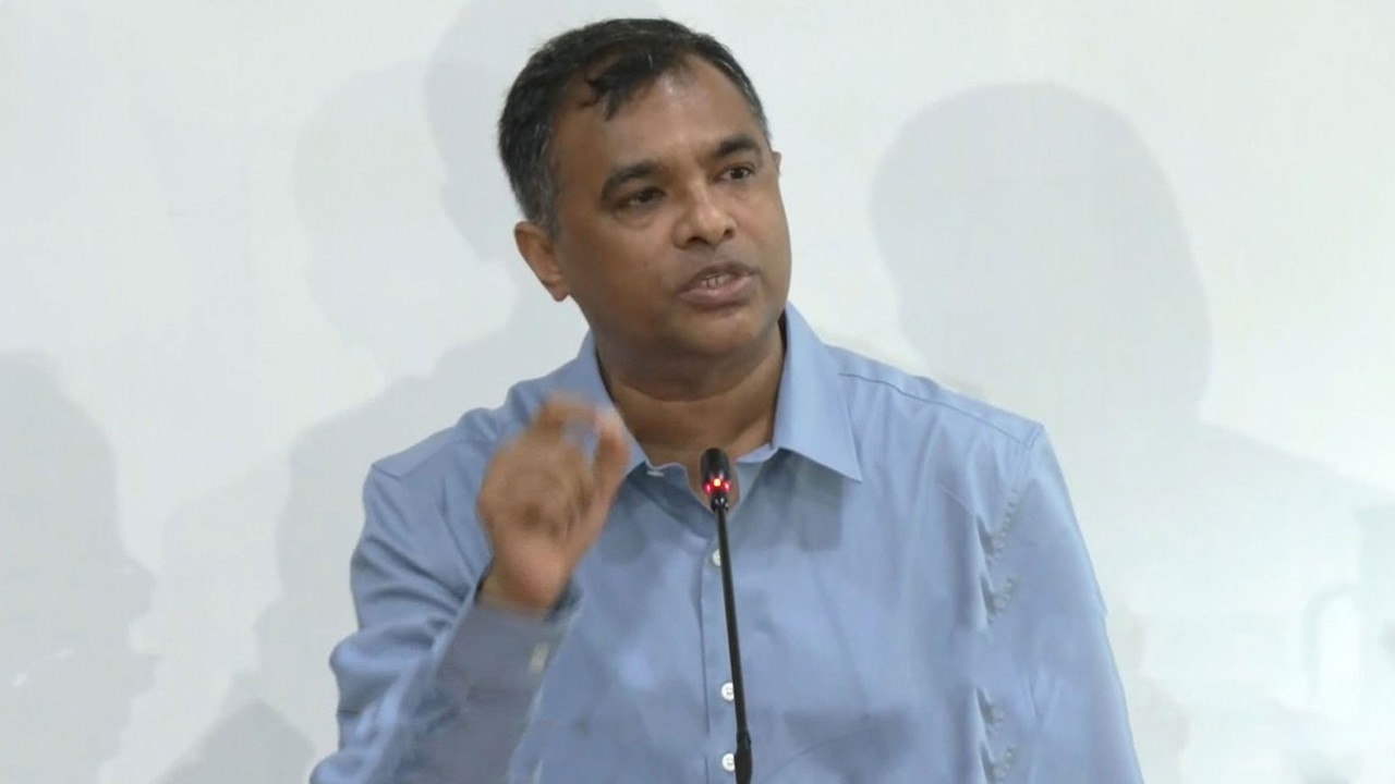 'আগামী দুই মাসে দেশে জ্বালানি তেলের সংকট হবে না'